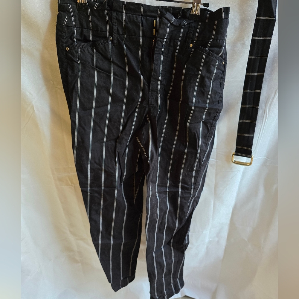 WHBM Slim Ankle